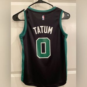 Tatum Celtics basketball jersey black youth small Fanatics brand